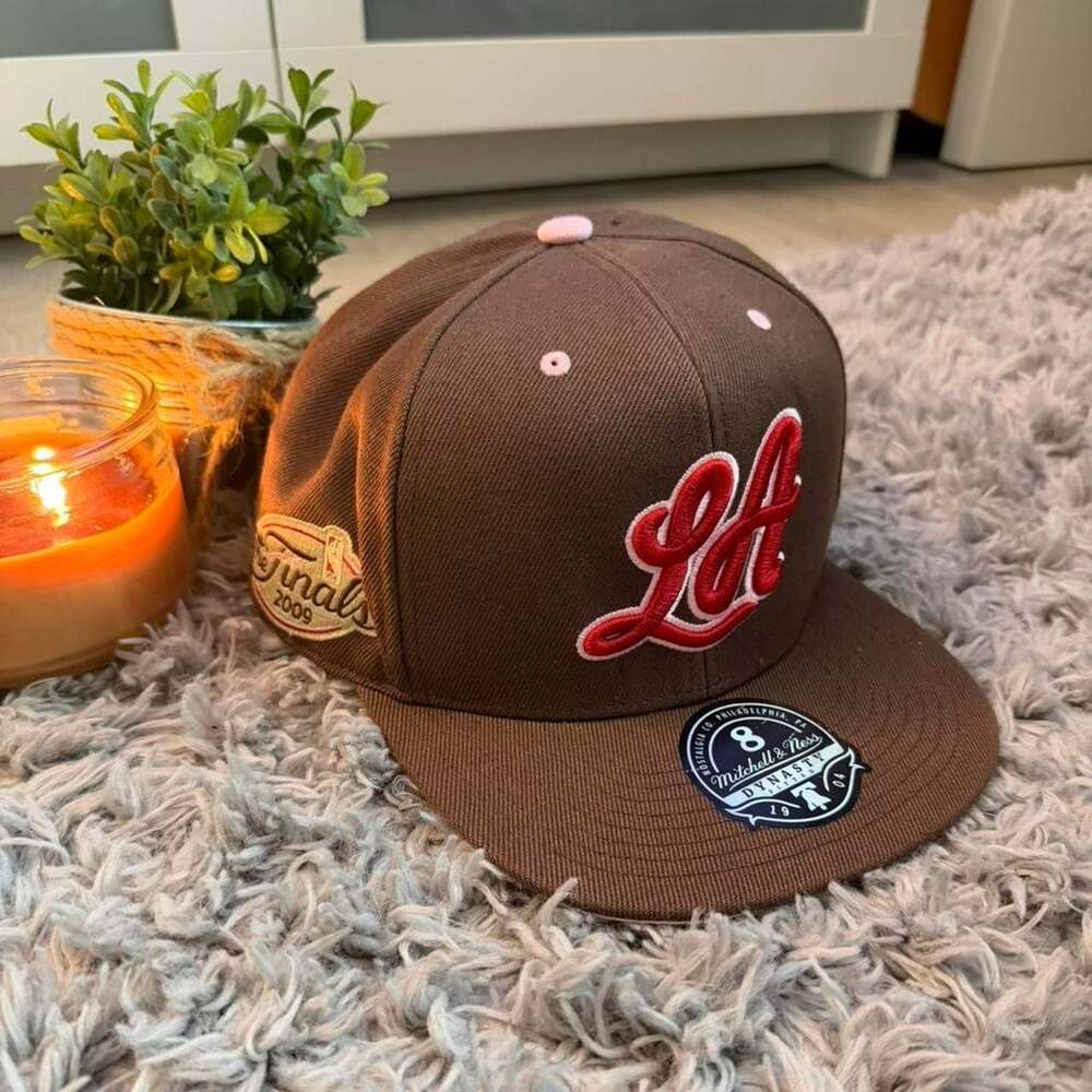 Mitchell & Ness Los Angeles Lakers 2009 NBA Finals Side Patch Fitted Hat